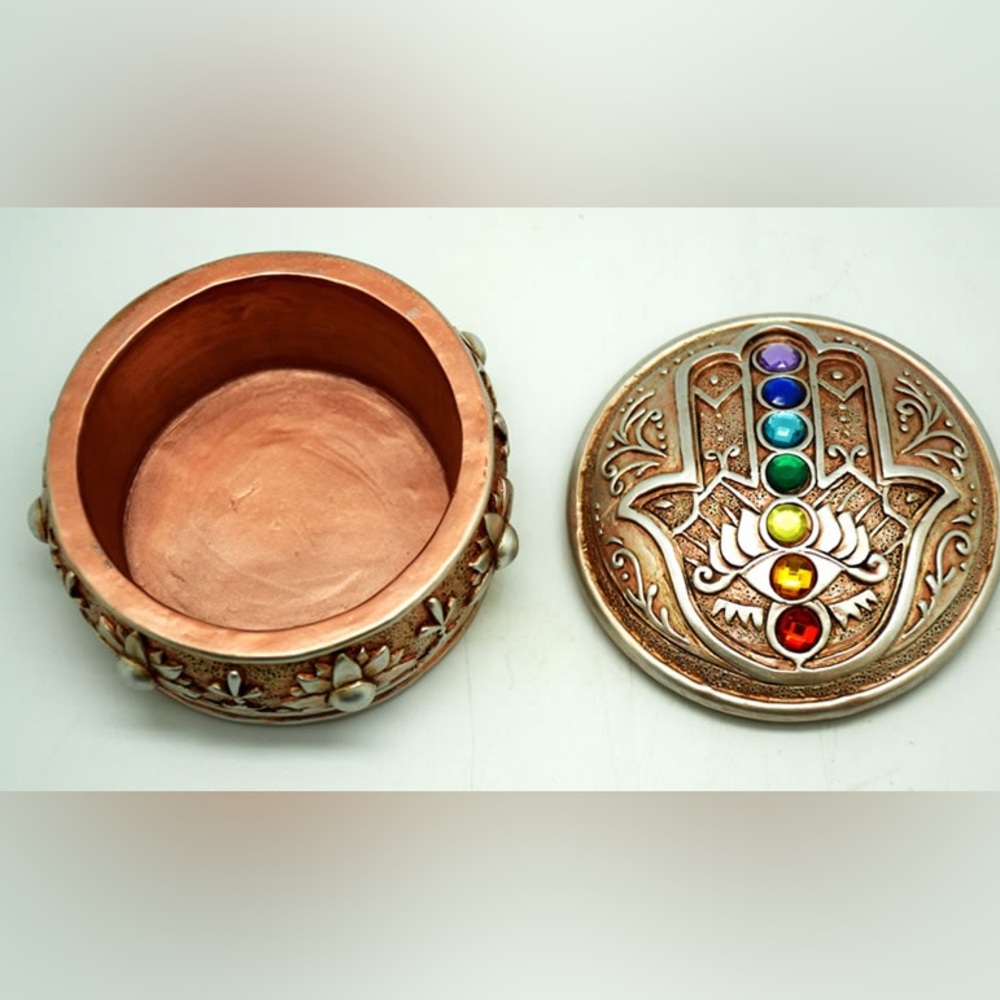 Hamsa hand box